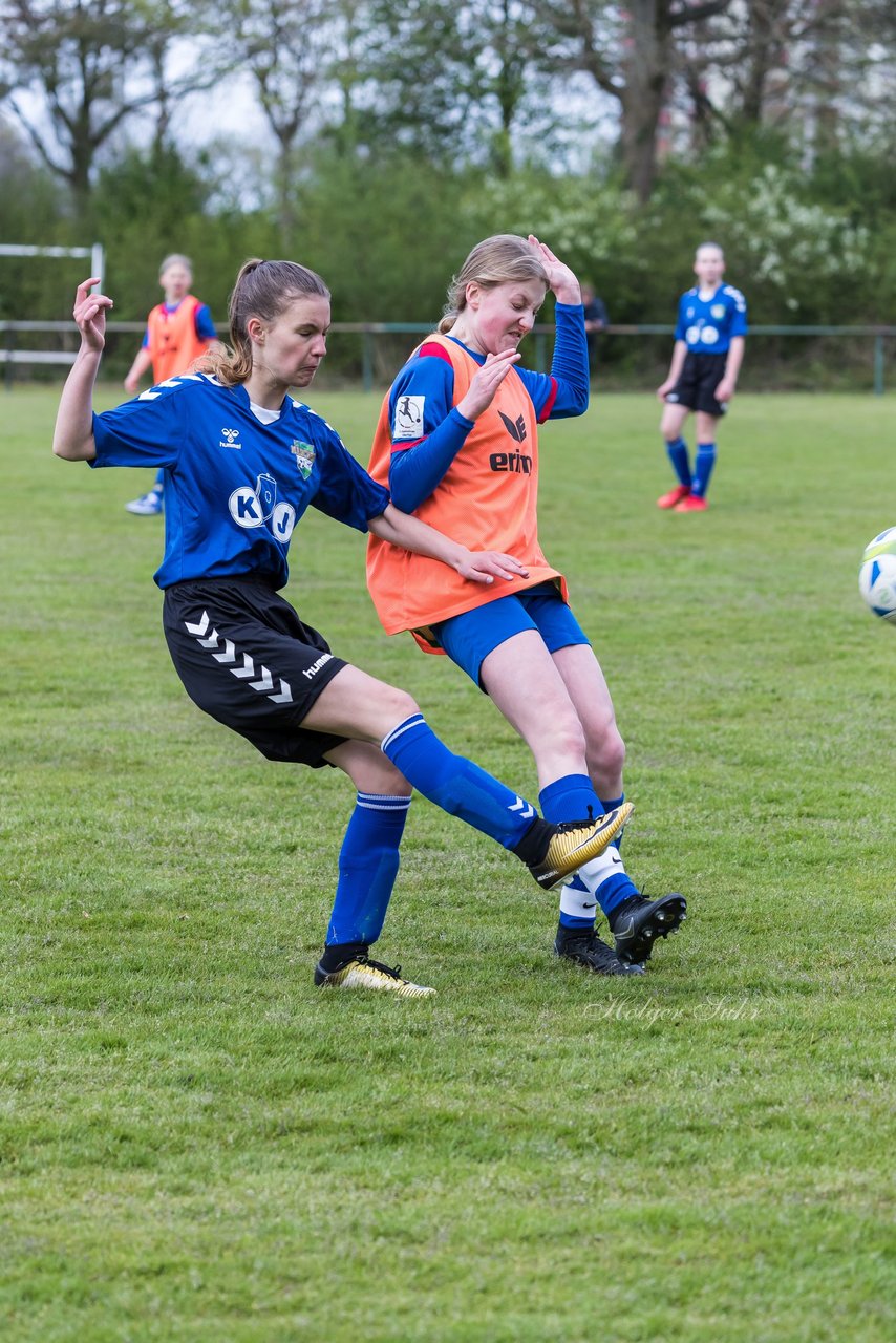 Bild 110 - wCJ VfL Pinneberg - Alstertal-Langenhorn : Ergebnis: 0:8